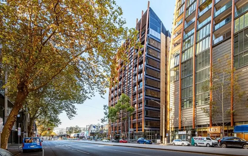 Melbourne Prime CBD Studio Apartment