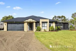 435 Bass Highway, Lang Lang