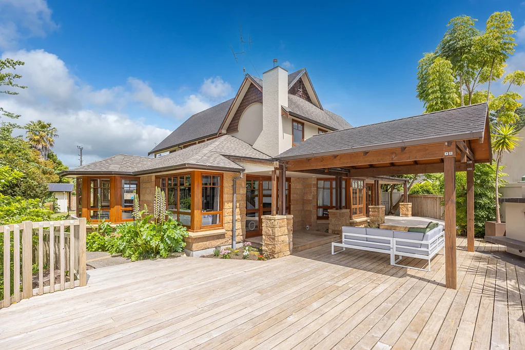 1102 River Road, Flagstaff, Hamilton, Waikato