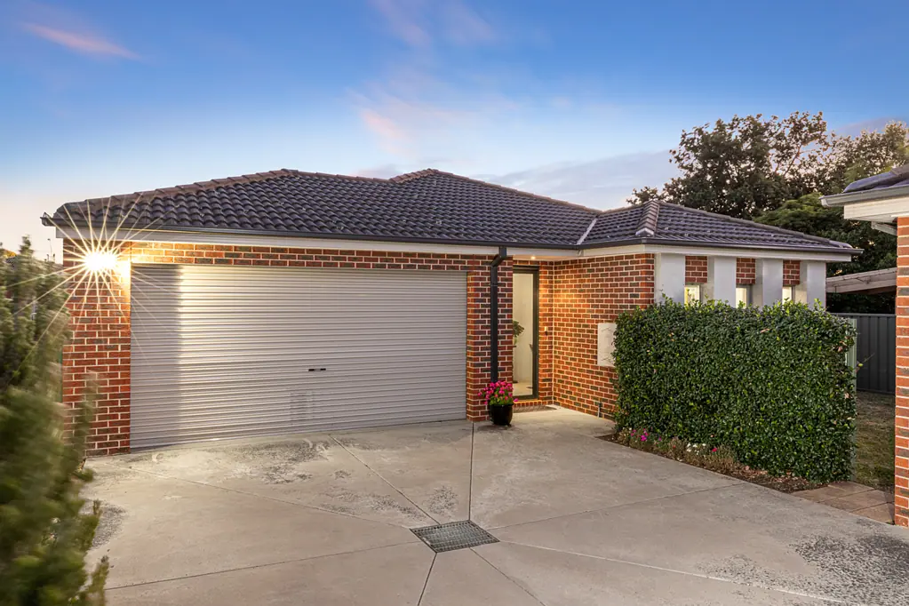 2/7 Beaufort Avenue, Alfredton, VIC 3350