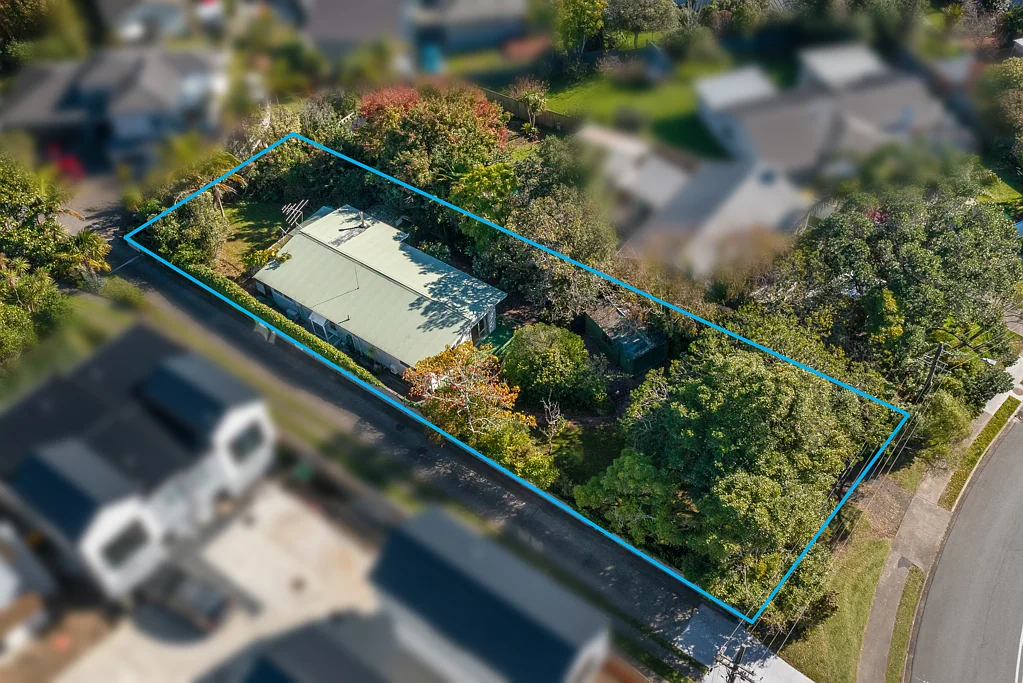 64 County Road, Torbay, North Shore City, Auckland