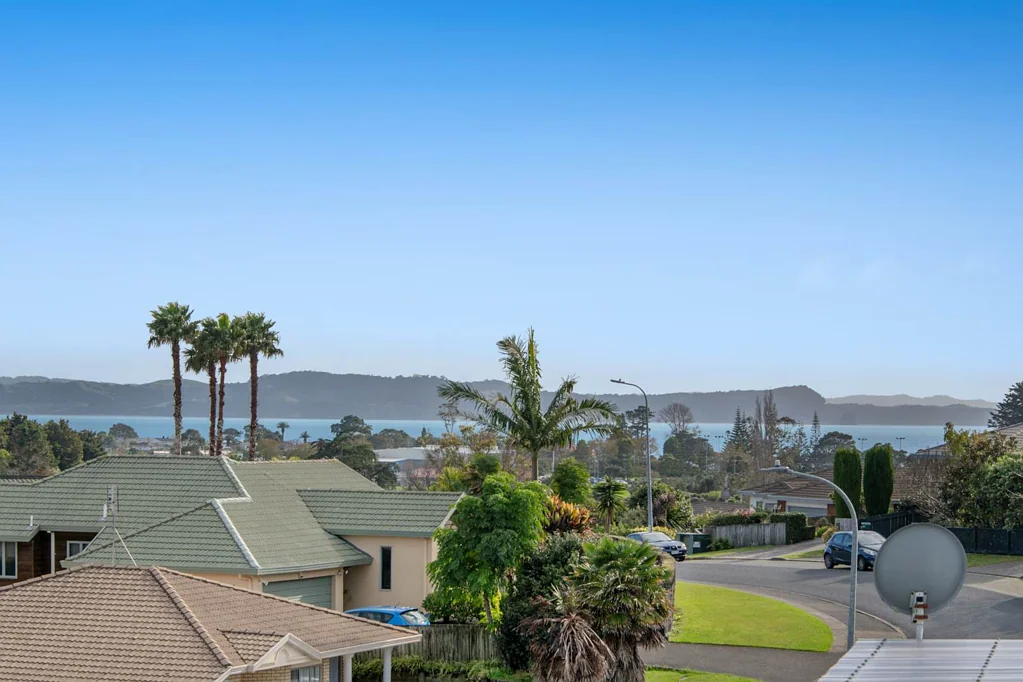 Stanmore Bay 4房  Space, Style & Future Potential