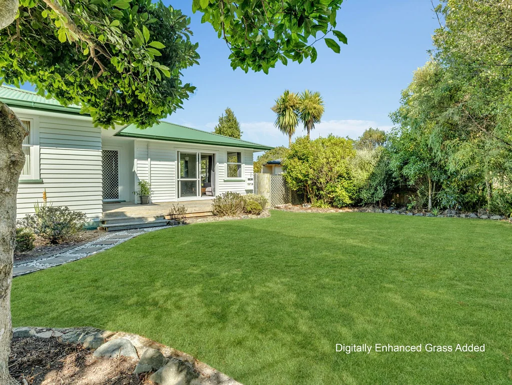Owhata 2 Bedroom Lynmore School Zoned!