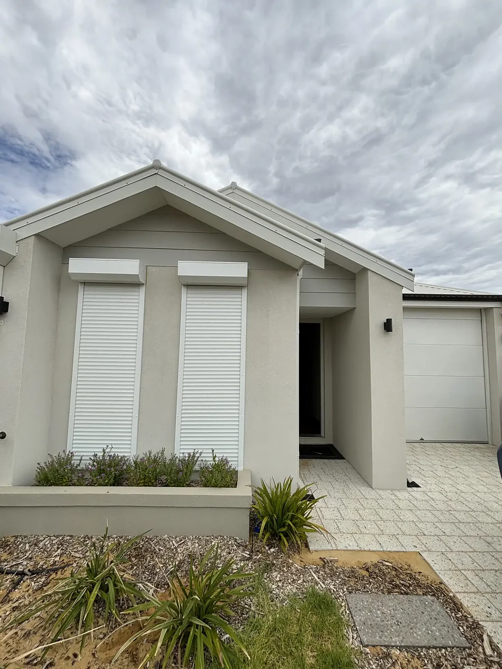 Modern, Low-Maintenance Living in a Growing Byford Community