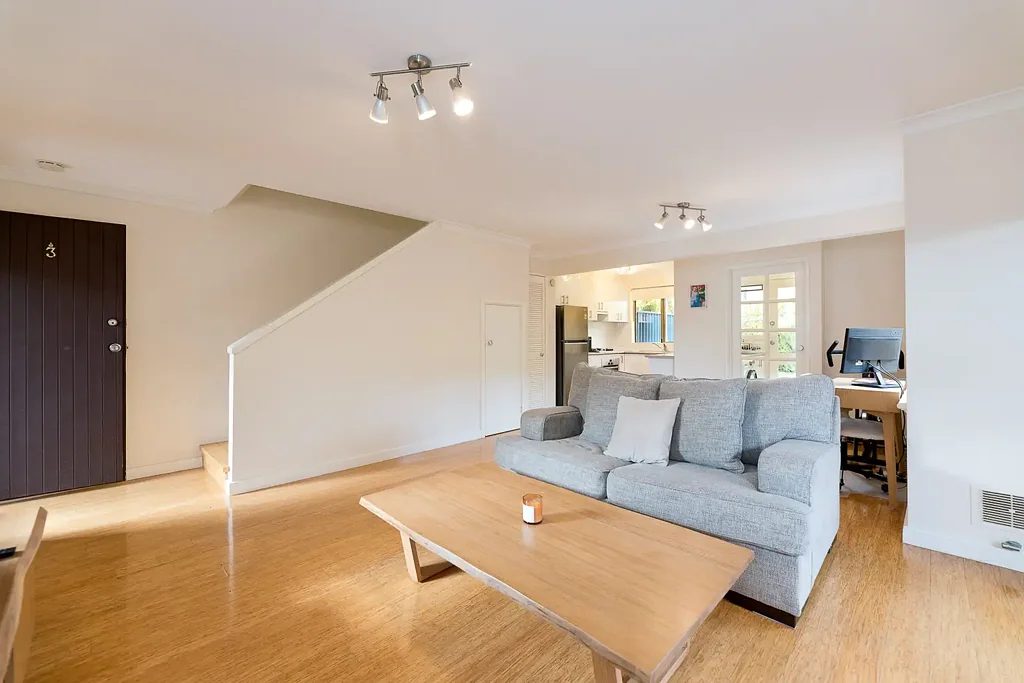 South Perth 2 Bedroom Sought after locale