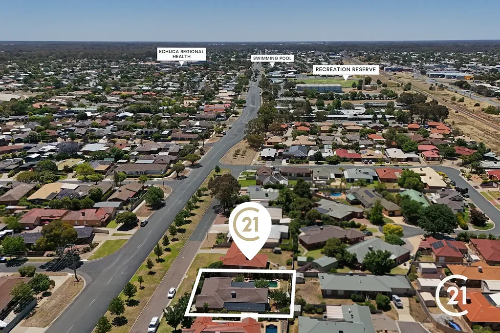 Echuca 3कमरा Relaxed Living with Poolside Entertaining
