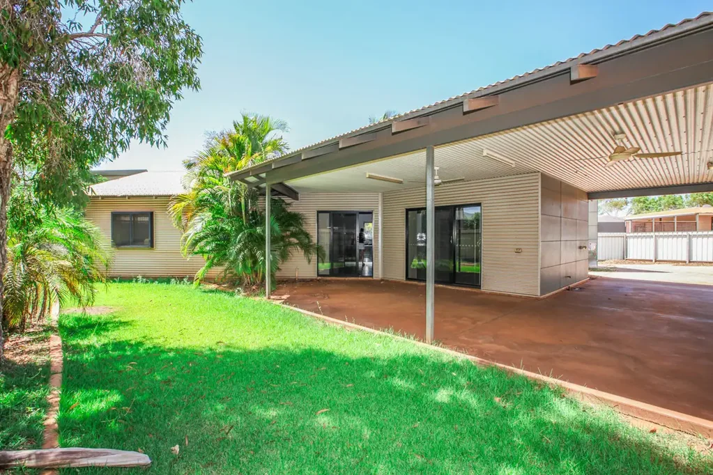 South Hedland 4ਬੈੱਡਰੂਮ Stunning 2012-built Family Home with 4 Bedrooms and 2 Bathrooms – Perfect for Modern Living!