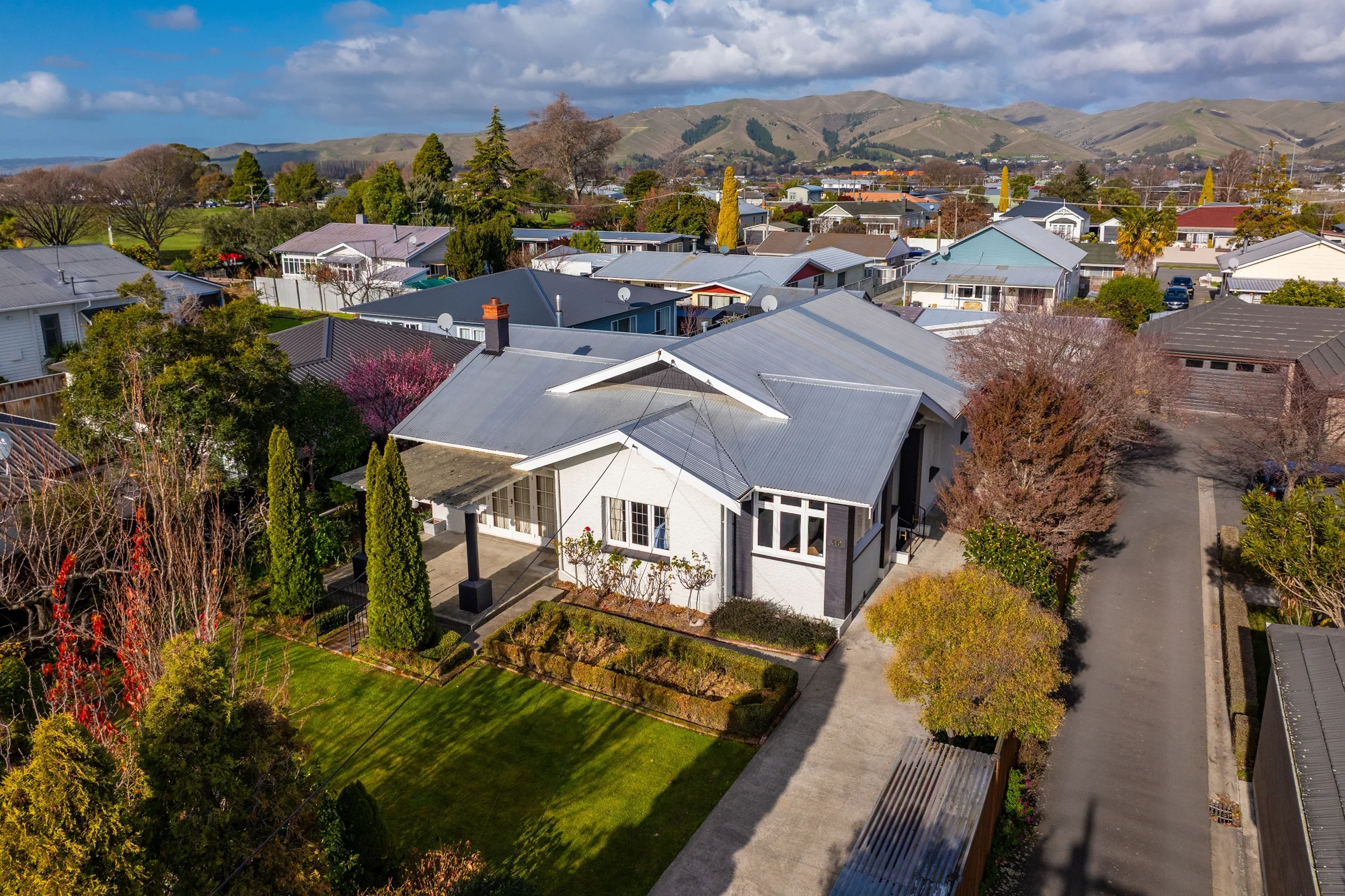 Blenheim Central 3房 Character, Charm & An Inner-Circle Lifestyle