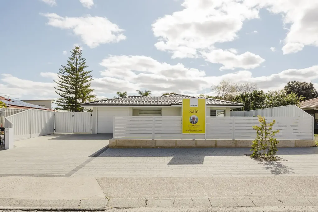 Ballajura 3Kwarto BEAUTIFULLY RENOVATED AND READY TO ENJOY