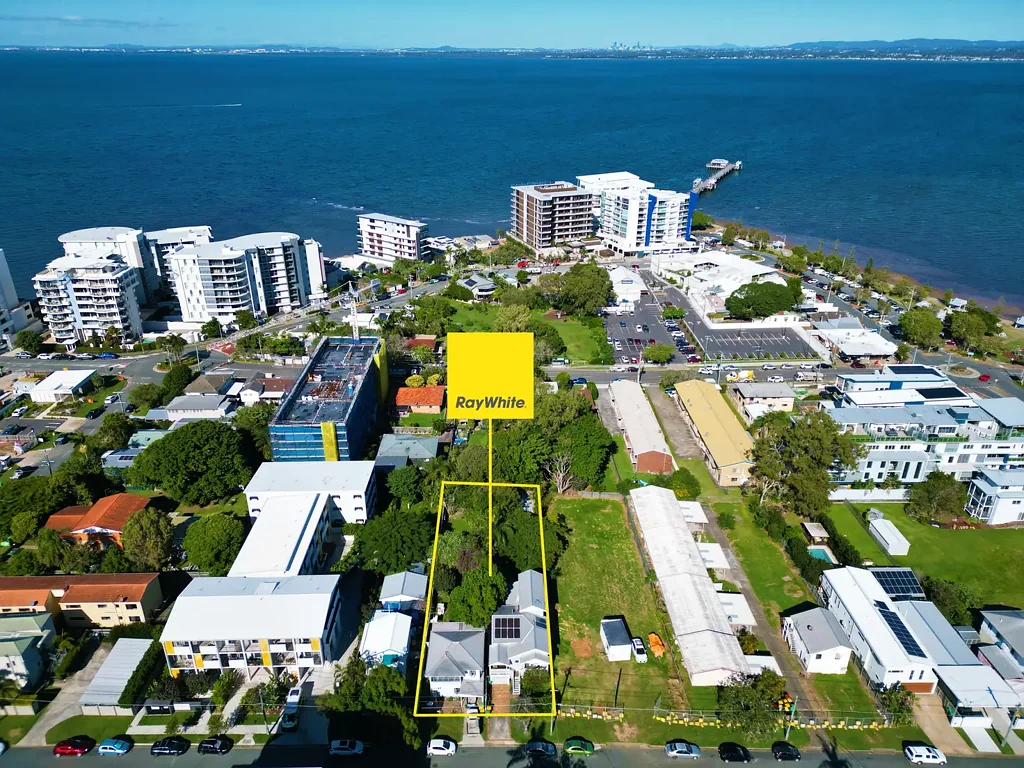 Woody Point 4 Bedroom RARE DEVELOPMENT OPPORTUNITY IN PRIME WOODY POINT LOCATION - 1214m2 with potential sweeping ocean views!