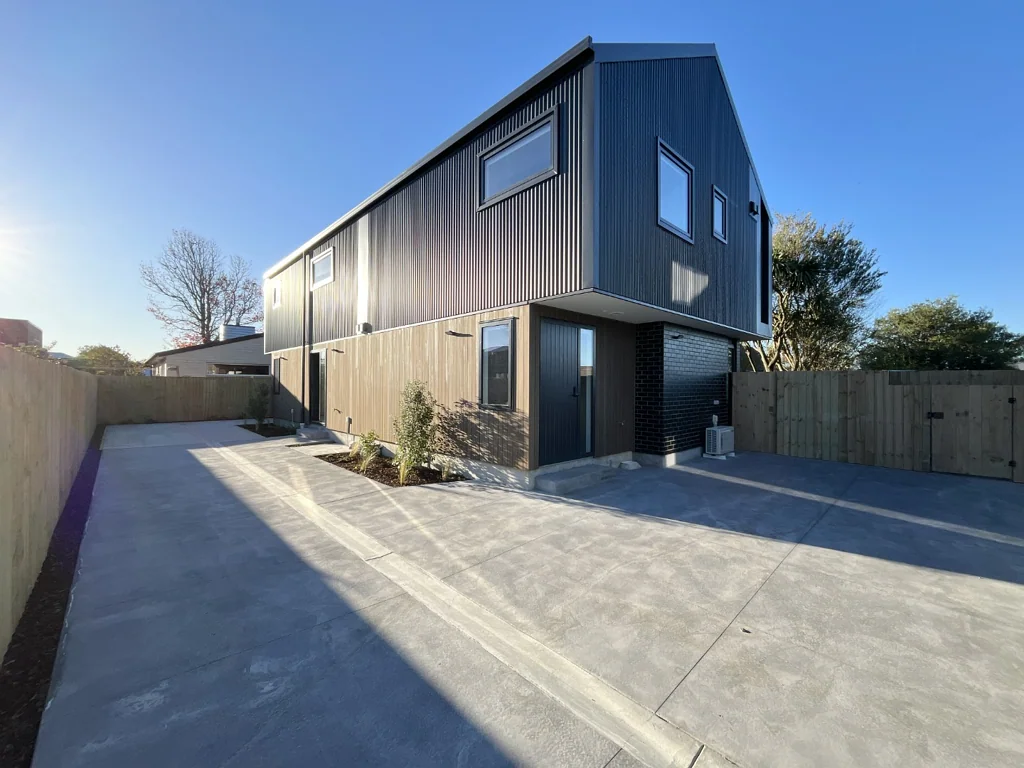 Brand new 2 bedroom, 2 bathroom townhouse in Spreydon