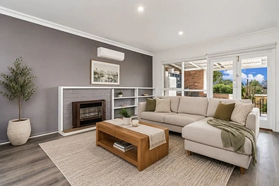 ਰਹਿਣ ਵਾਲਾ ਕਮਰਾ - 83 SETTLEMENT RD, BELMONT VIC 3216