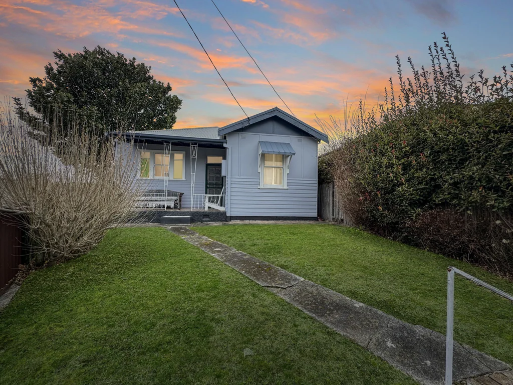 Lithgow 4ਬੈੱਡਰੂਮ When Size Matters!