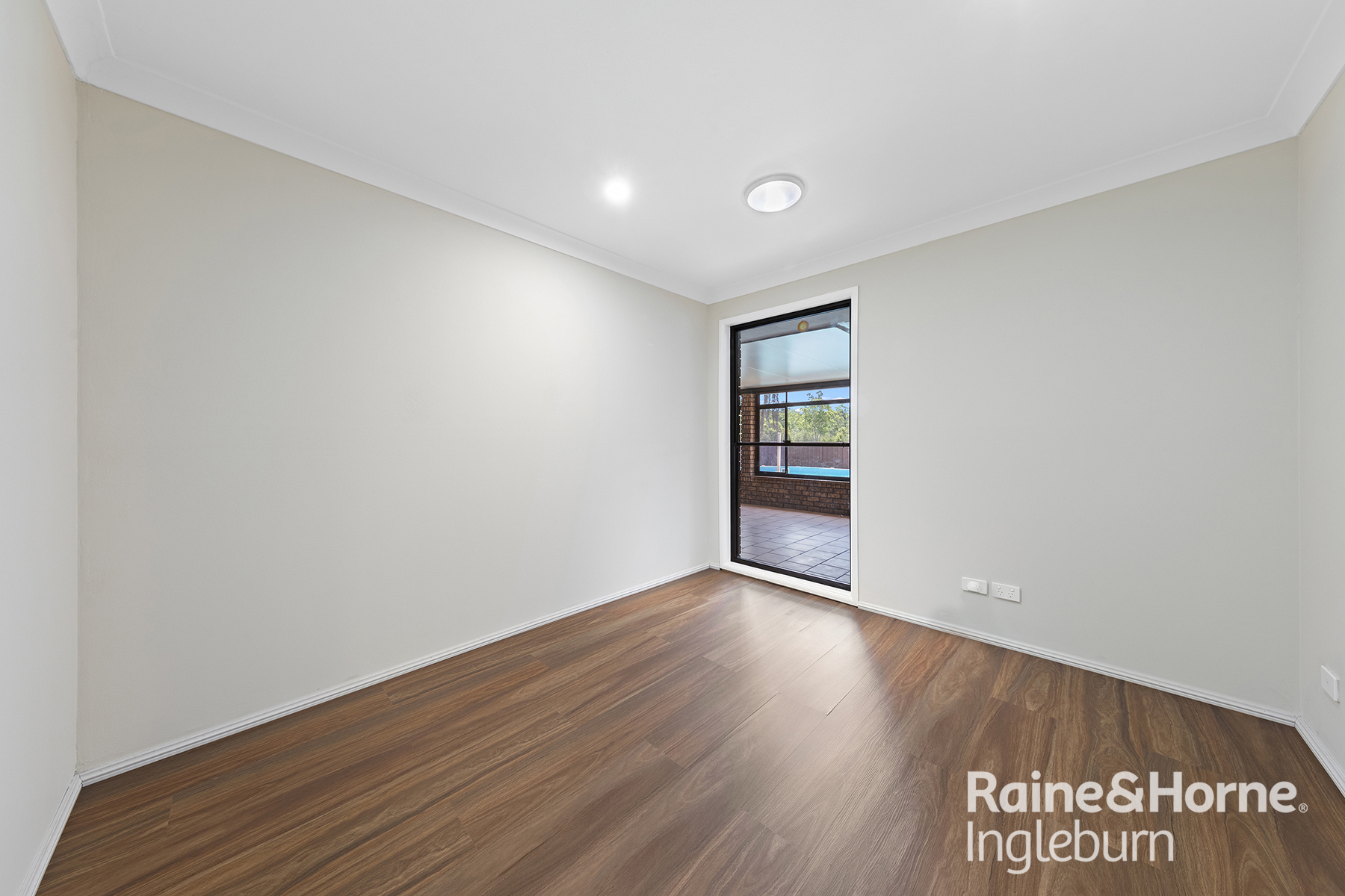 15 HAULTAIN ST, MINTO NSW 2566, 0 ห้องนอน, 0 ห้องน้ำ, House