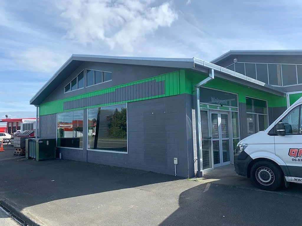 Hastings Well located trade building