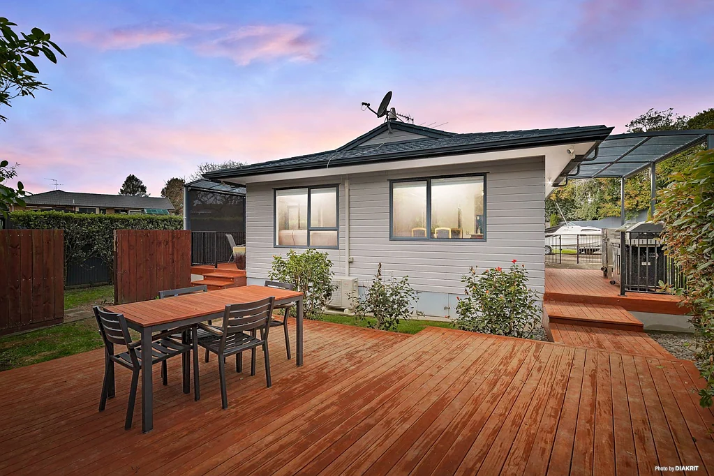 Waiuku 2Kwarto Modern Comfort Meets Relaxed Lifestyle Living