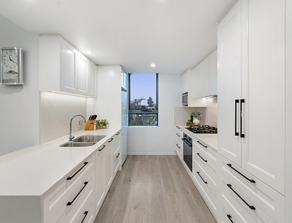 16i/28 Bayview Street, Runaway Bay, Gold Coast, 3 Schlafzimmer, 2 Badezimmer, Apartment