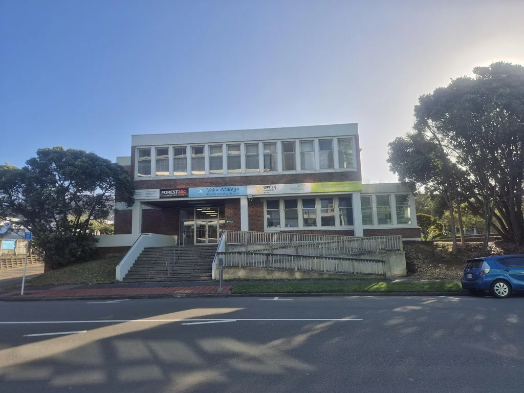 Porirua Affordable Porirua offices!
