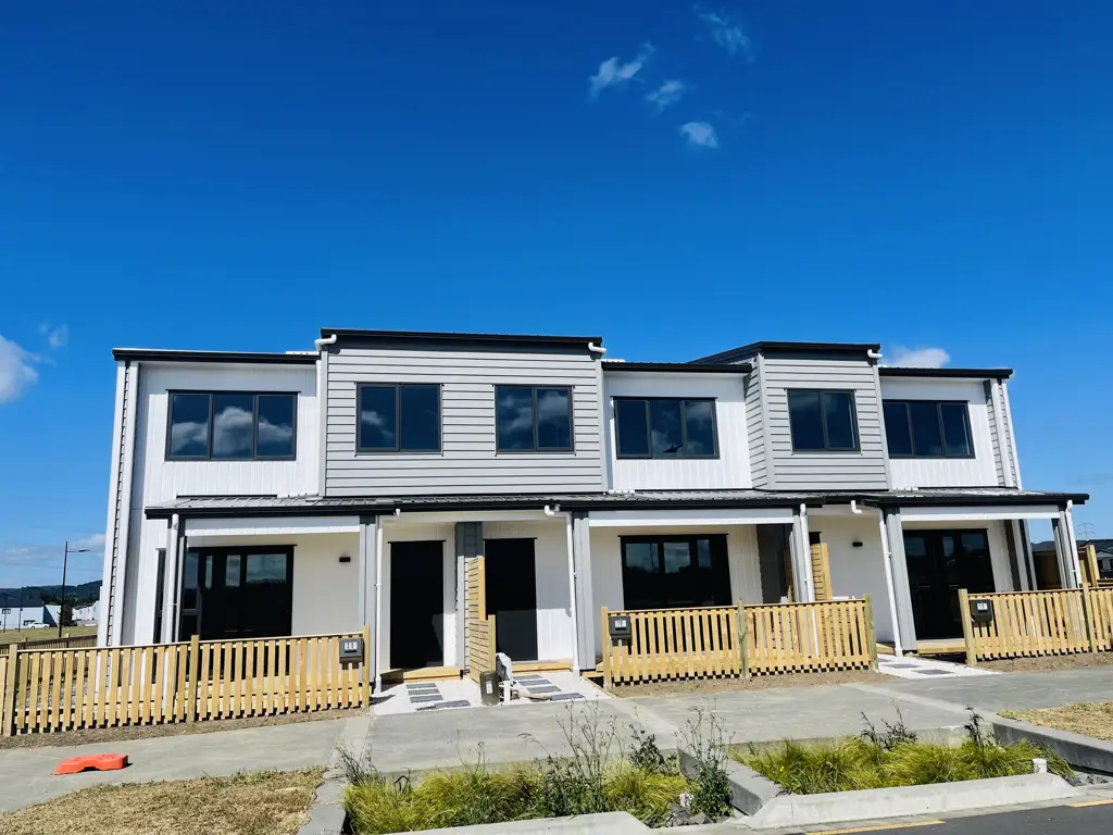 Drury 5Kwarto Brand New Corner-Site 5-Bedroom Gem