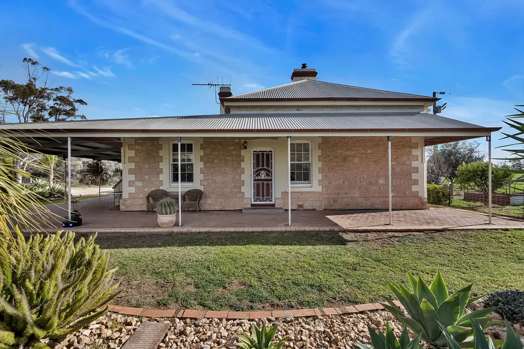 9 School House Road, Lower Light, SA 5501