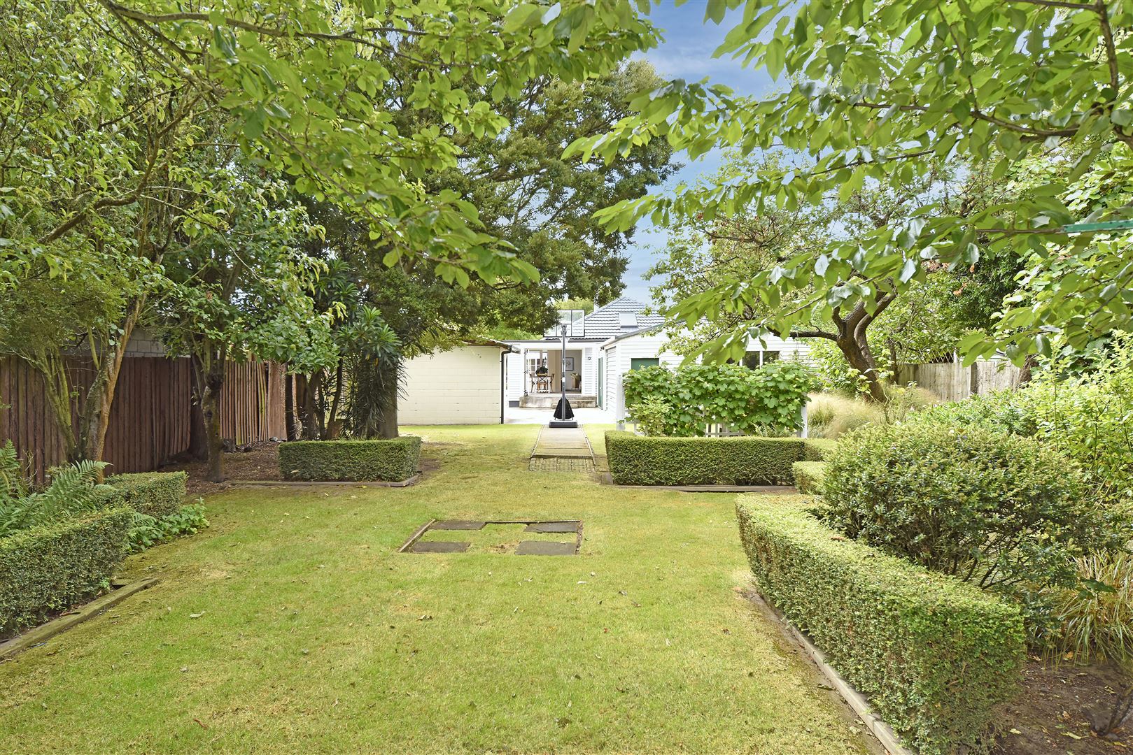 119 Avonhead Road, Avonhead, Christchurch, 3 habitaciones, 0 baños, House