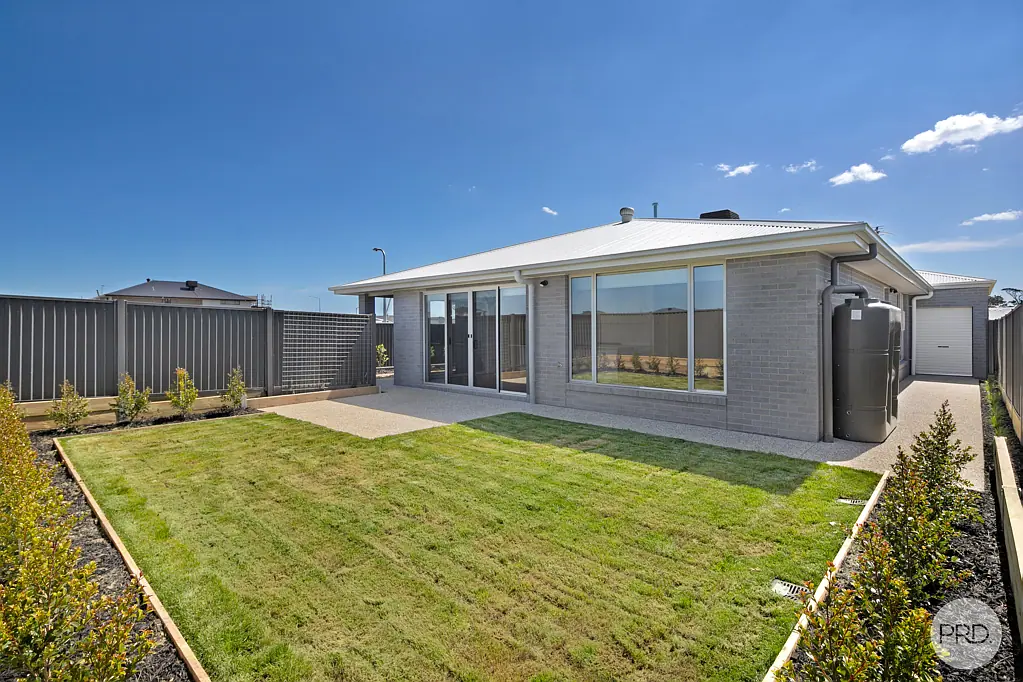 12 Blythen Road, Lucas, VIC 3350