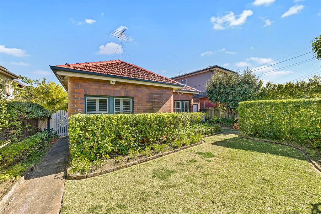 Family home in prime location