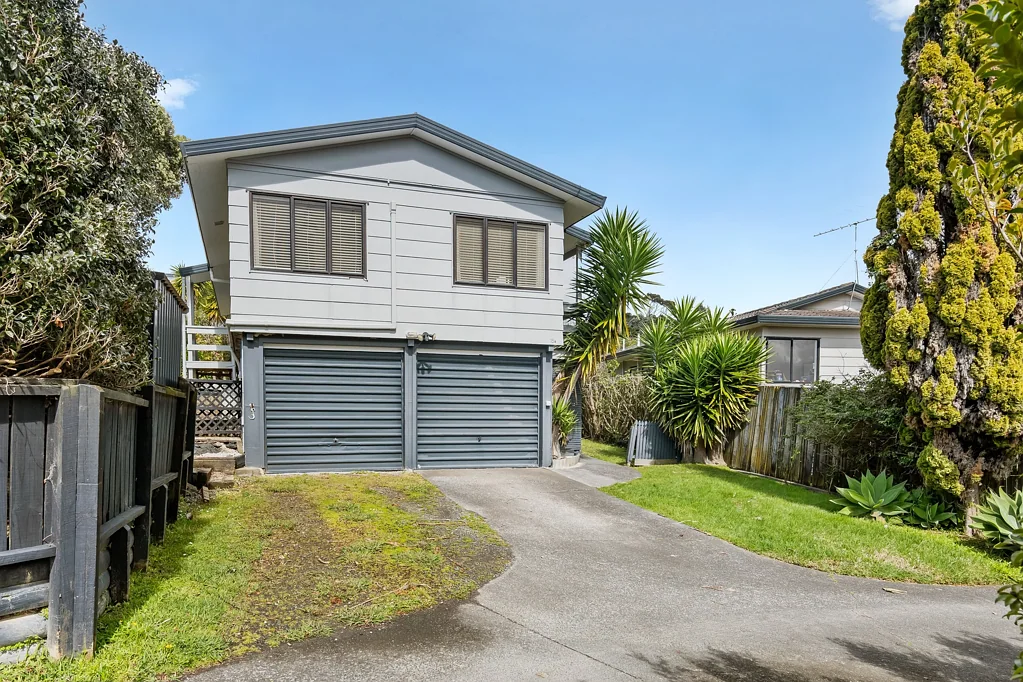 Orewa 3 Bedroom More Space Than Meets the Eye