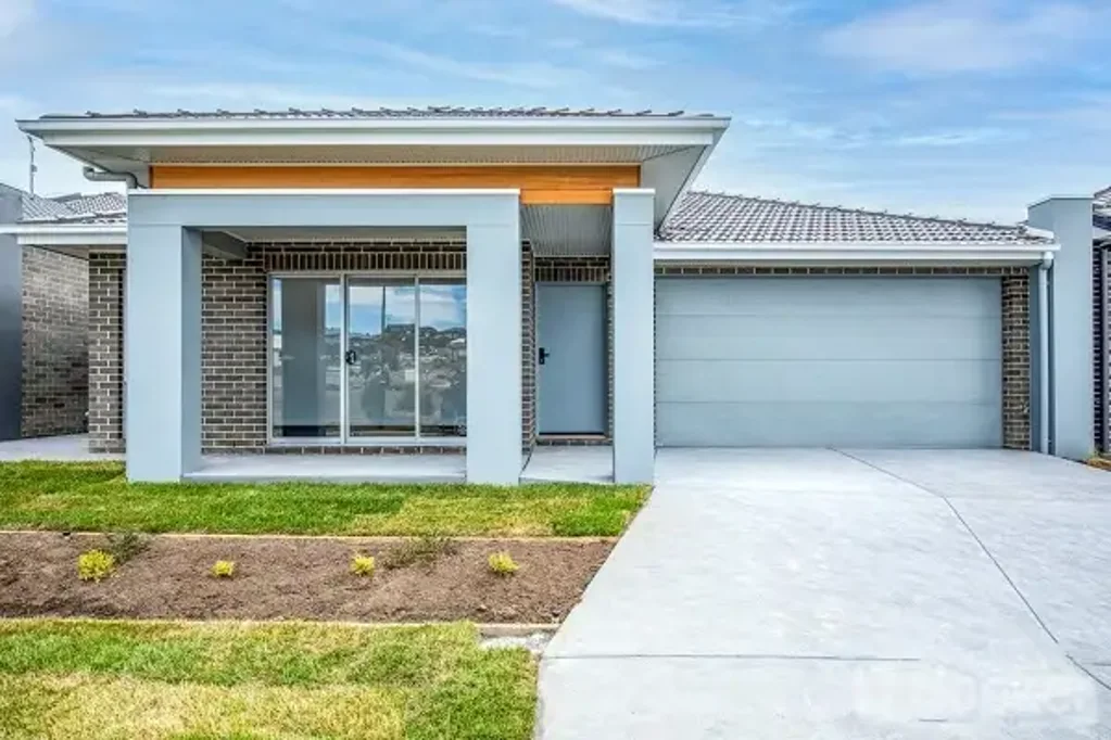 Impressive 4 Bedroom + Study Googong Home
