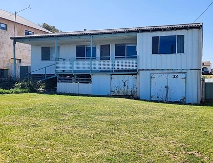 32 De Burgh Street, Ledge Point, WA 6043, 5 રૂમ, 1 બાથરૂમ, House