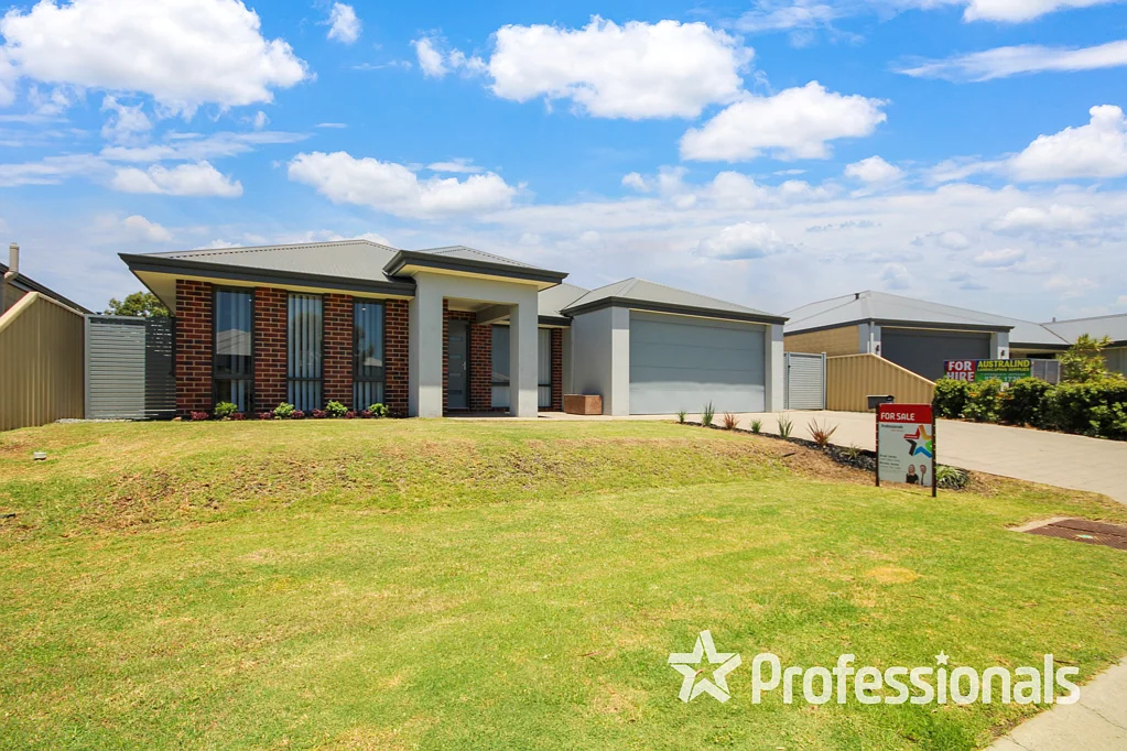 4 Glenelg Drive, Millbridge, WA 6232