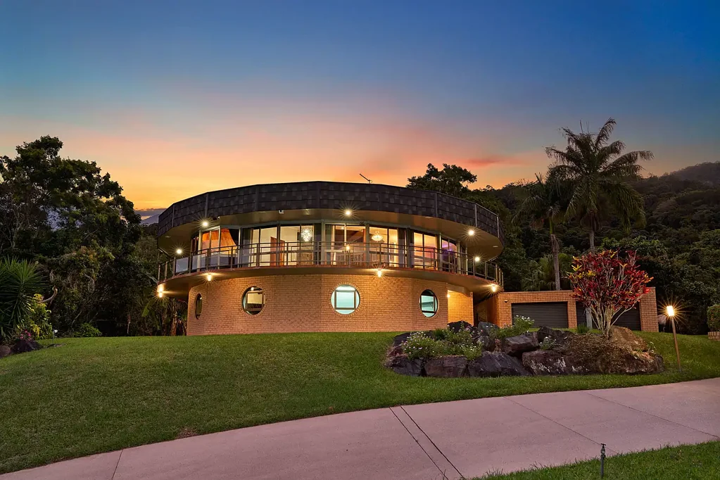 Bayview Heights 4房  Iconic Hilltop Residence - 360° Views of Cairns & Beyond