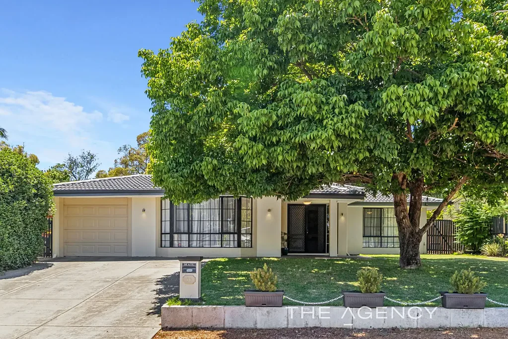 16 Petunia Street, Kalamunda, WA 6076