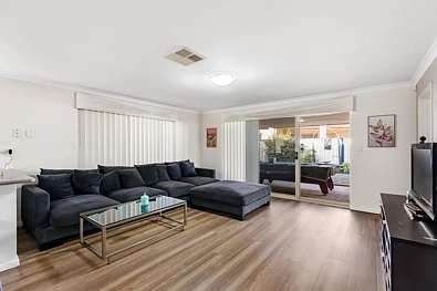 Silid Pahingahan - 36 JOHN FORREST CCT, BERTRAM WA 6167