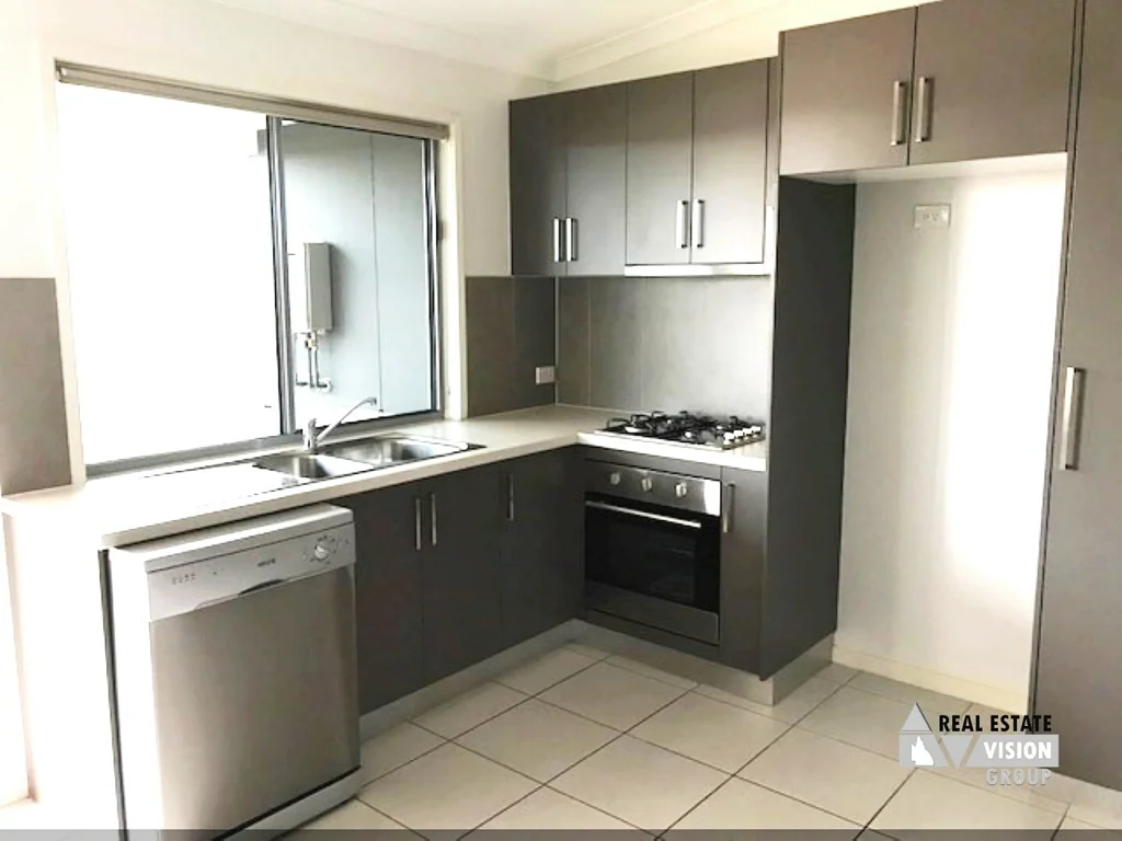 Unit 9/8 Hillcrest St, Emerald, QLD 4720
