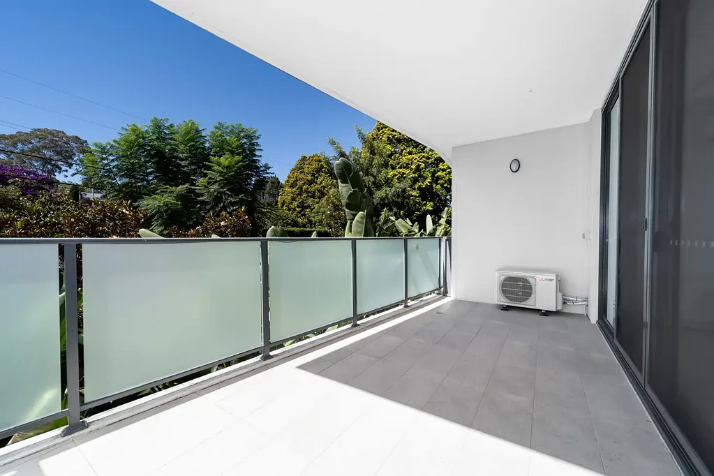 Waitara 1ห้องนอน Smart Start in the Heart of Waitara – Sunlit Living with Unbeatable Convenience