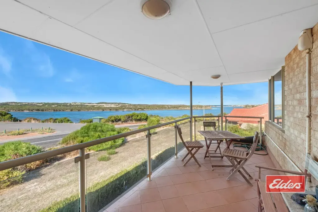 11 Somerset Place, Cape Burney, WA 6532
