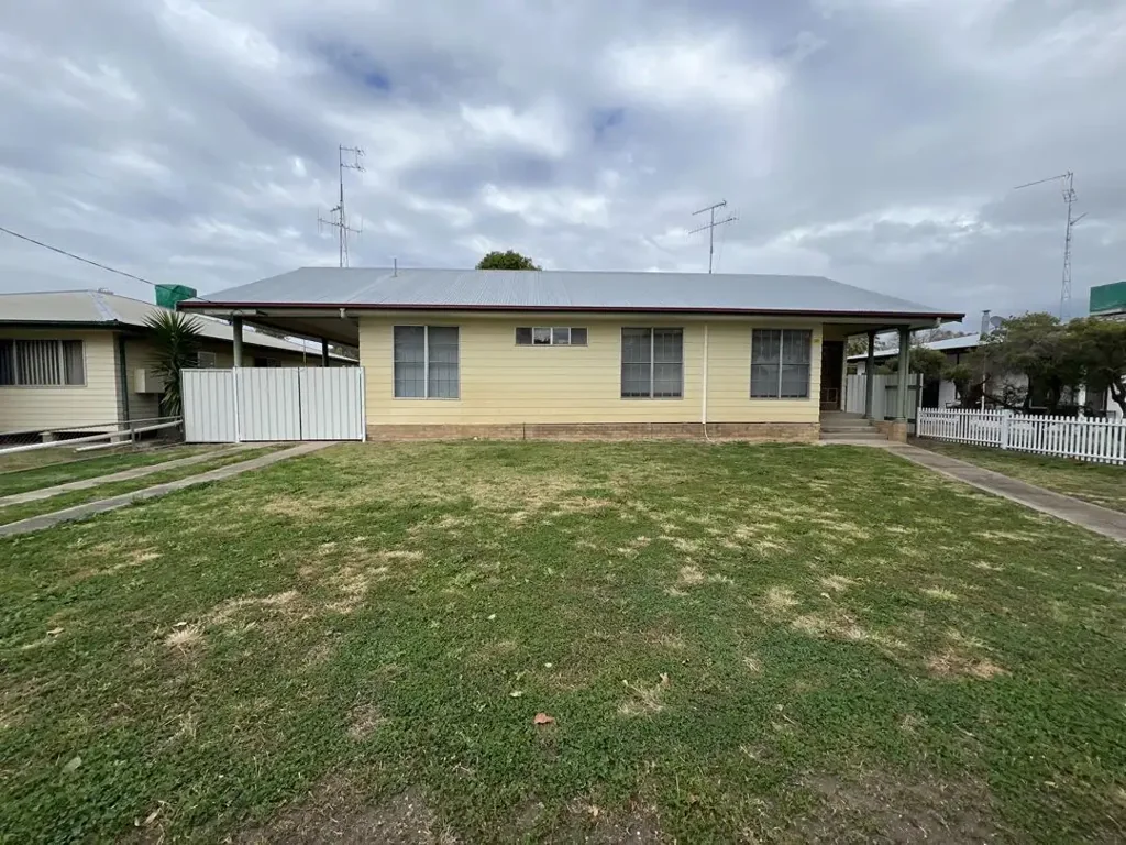 Walgett 3ਬੈੱਡਰੂਮ 17 Gilbert Street, Walgett