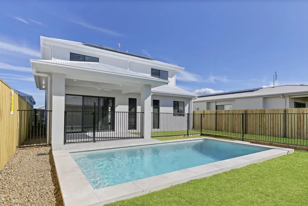 Banya 4房  Family-Sized Home with Pool & Private Guest Suite