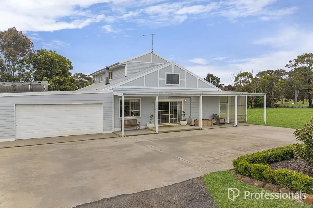 Hamilton 5房  LARGE PRIVATE SETTING