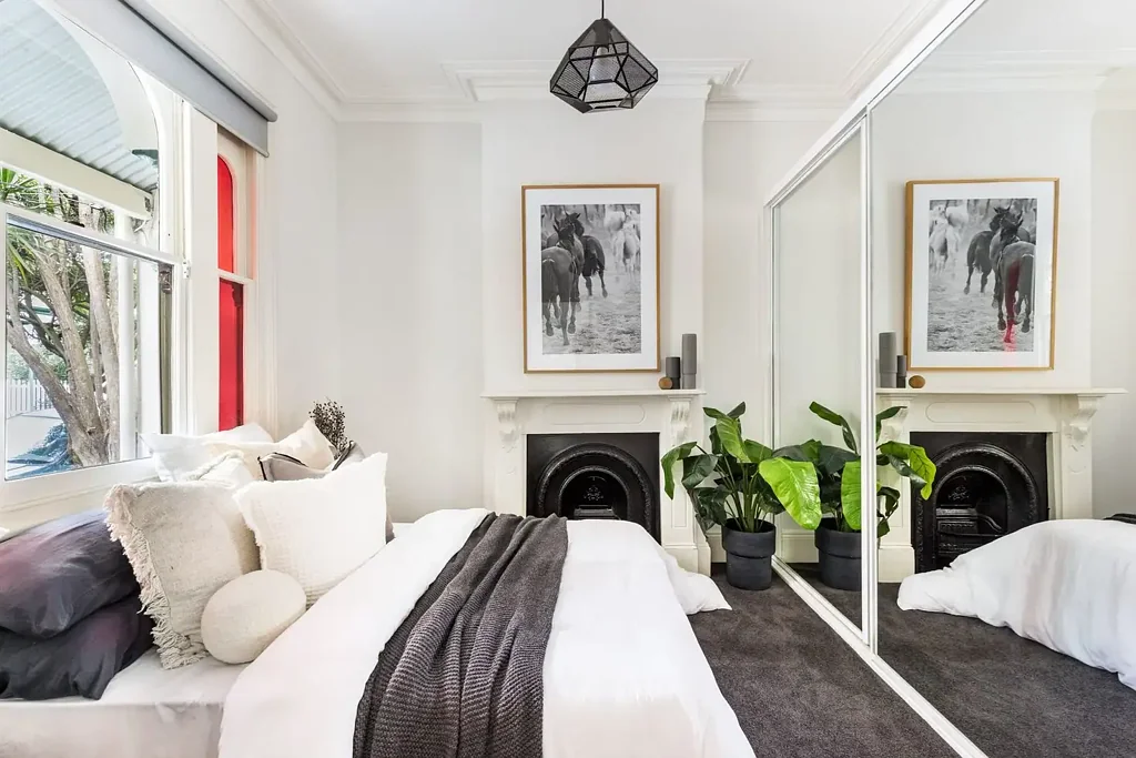 Camperdown 2部屋 Classic Terrace with Character, Comfort and Future Potential