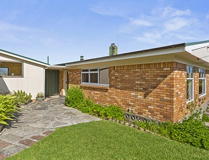 9 Government Road, Raglan, Waikato, 1房, 1浴, 整租独立别墅