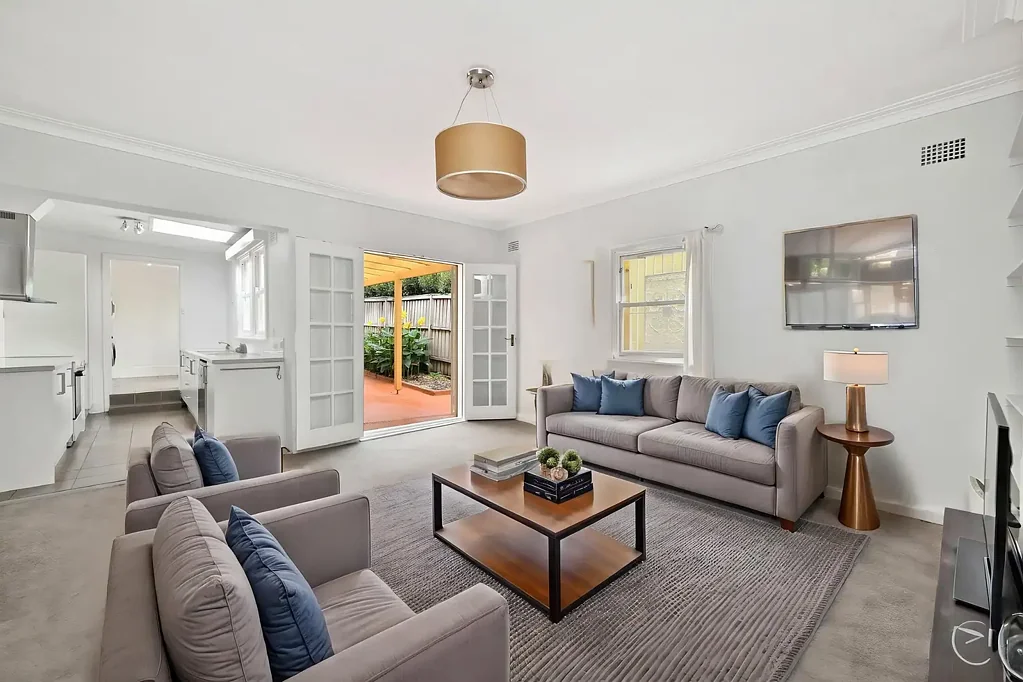 A Parkside Petersham Address of Lifestyle and Convenience