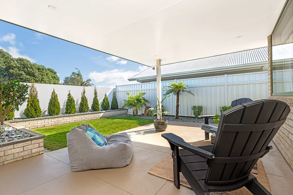 Lytton West 3침실 Effortless living in a sought-after location