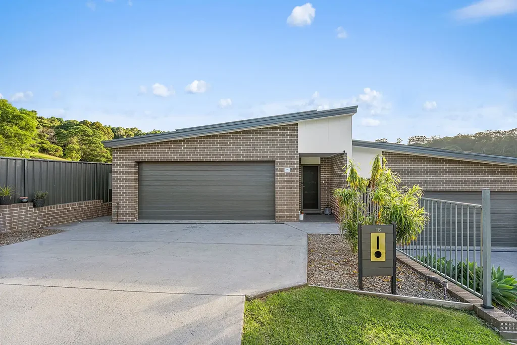 16 Red Gum Road, Albion Park, NSW 2527