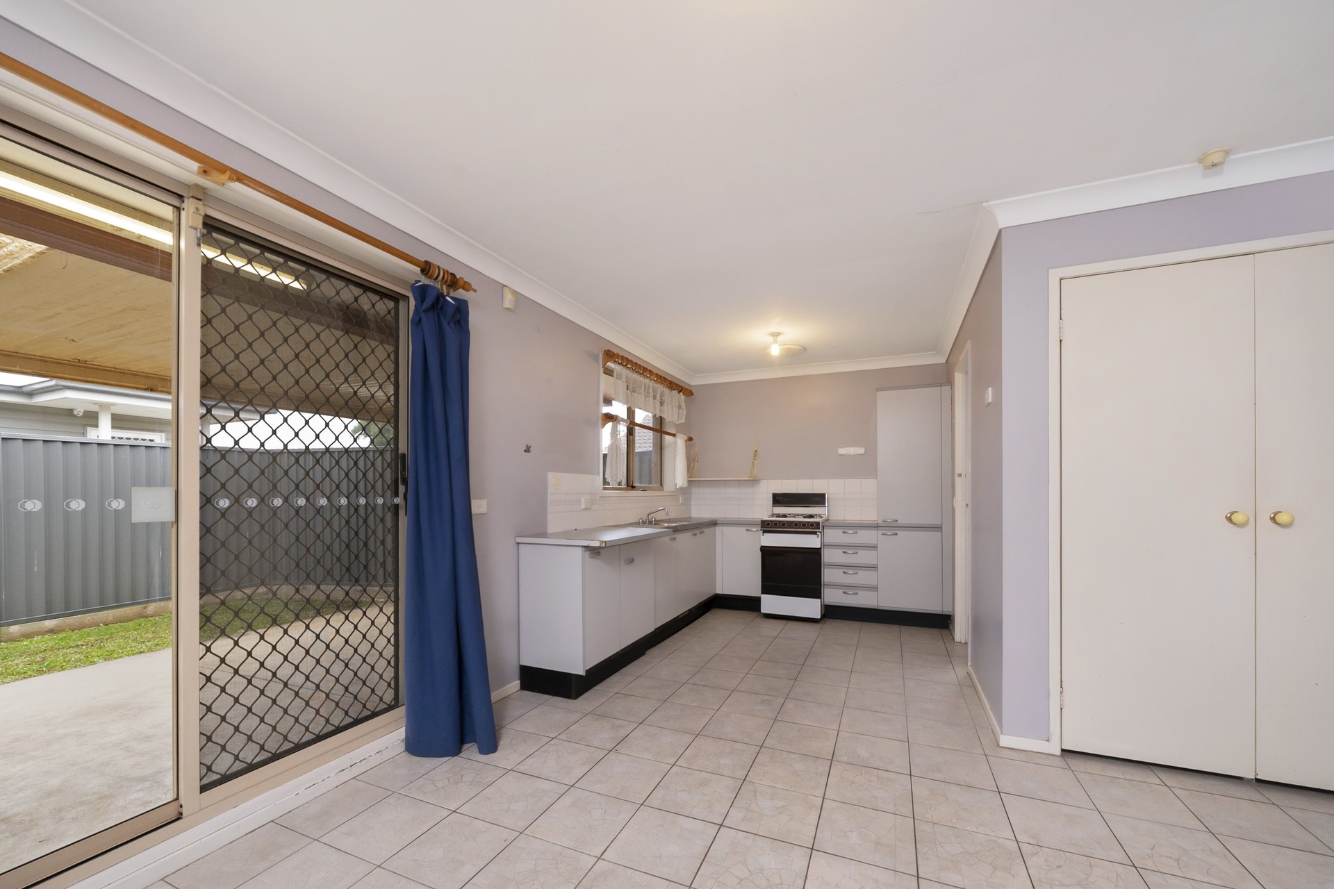 15 CLIMUS ST, HASSALL GROVE NSW 2761, 0部屋, 0バスルーム, House