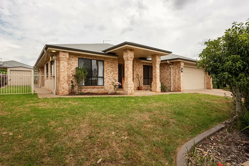 Beautiful Family Home With All The Extras!