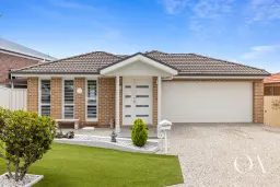 17 Mahogany Way, Woonona