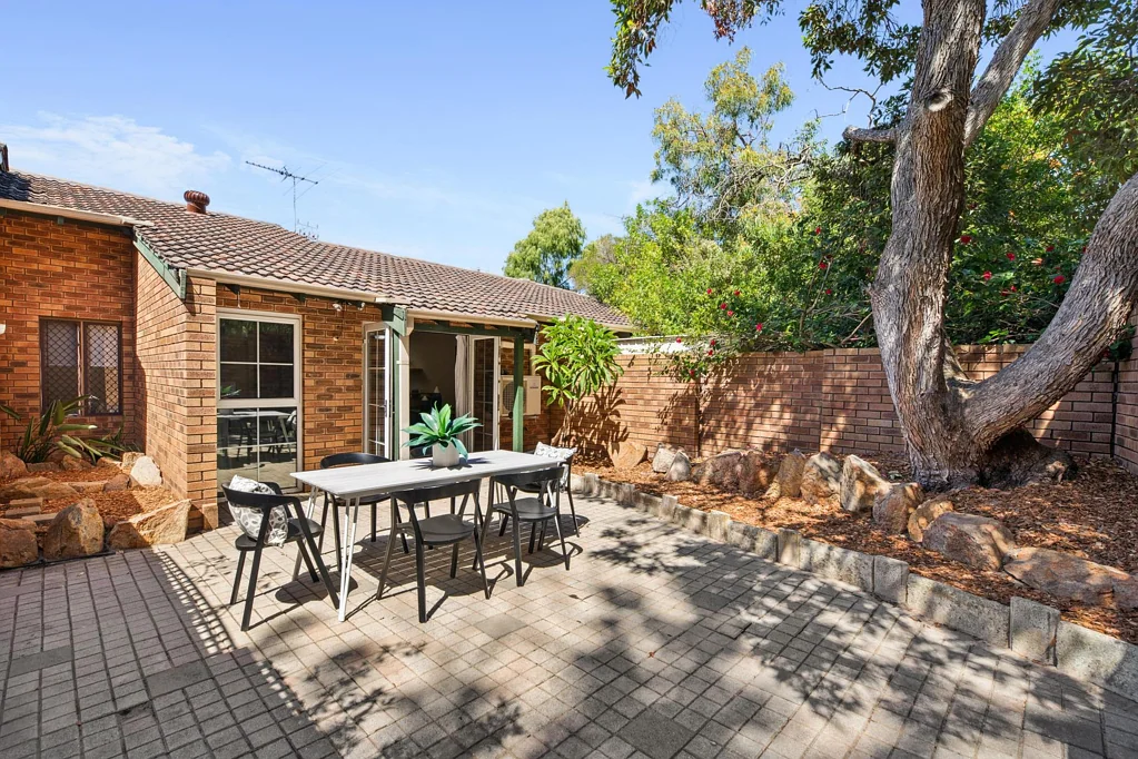 Mosman Park 2 Bedroom A Coastal Villa Home