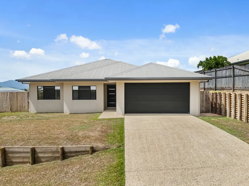 9 Densmore Close, Bentley Park, QLD 4869